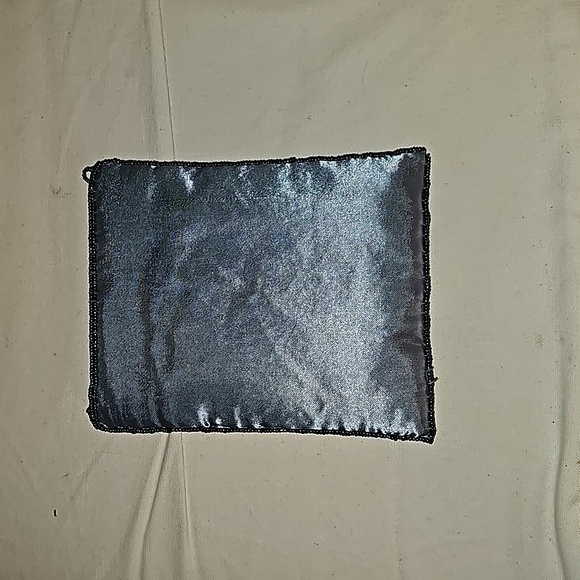 Hand stitched, embellished and beaded Crossbody pouch with Zipper - Picture 3 of 5